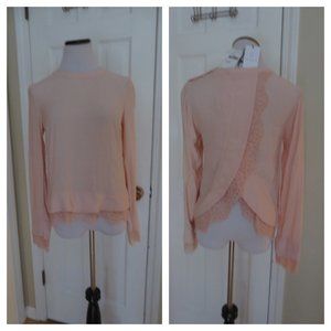 NWT $58 WAYF Blush lace long sleeve cross back blouse Sz Small